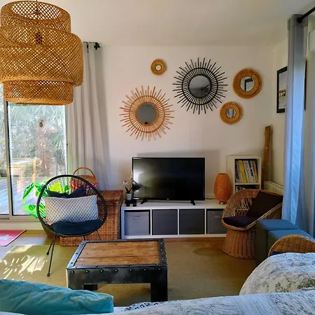 Grand 3 Pieces, Terrasse Au Sud Et A 80m