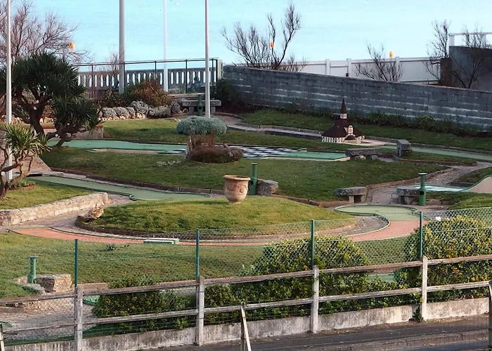 Grand 3 Pieces, Terrasse Au Sud Et A 80m *