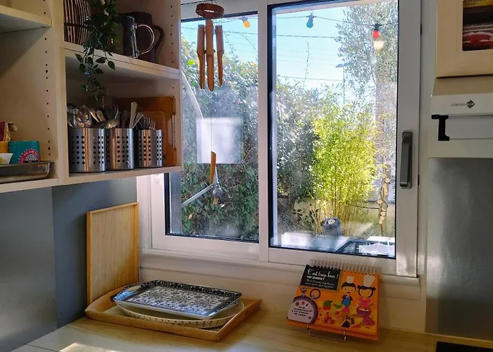 Grand 3 Pieces, Terrasse Au Sud Et A 80m