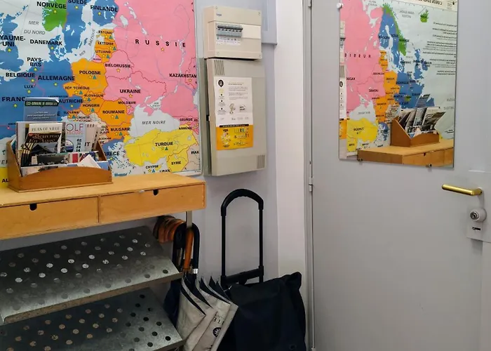 Grand 3 Pieces, Terrasse Au Sud Et A 80m *