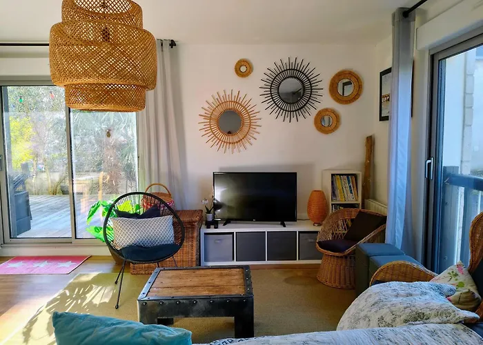 Grand 3 Pieces, Terrasse Au Sud Et A 80m